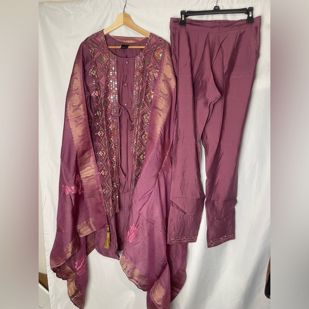 Salwar Kameez Indian stitched S coat style Sequin  Sz S
